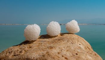 Чем уникально Мёртвое море